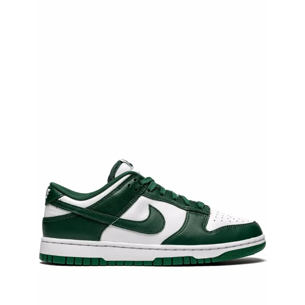 Nike Dunk Low sneakers in Green - Picture 1 of 2